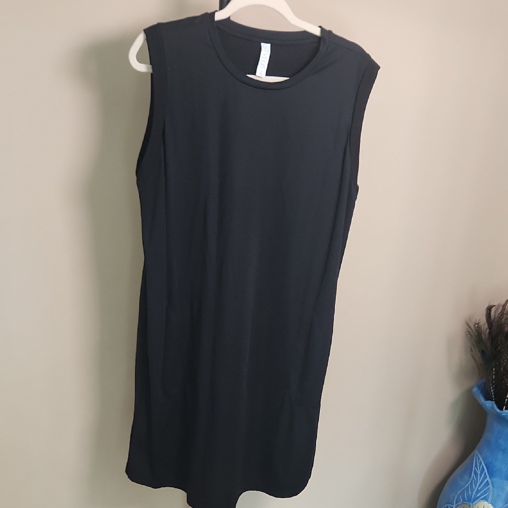 STYLUS Classic Black Mini Dress